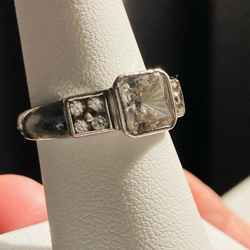 CZ ring size 7 Sterling 925 - Picture 4 of 5